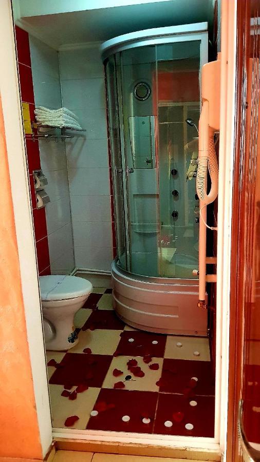 Asia Hotel Târgu Jiu Εξωτερικό φωτογραφία