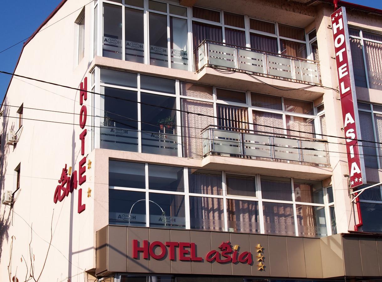 Asia Hotel Târgu Jiu Εξωτερικό φωτογραφία